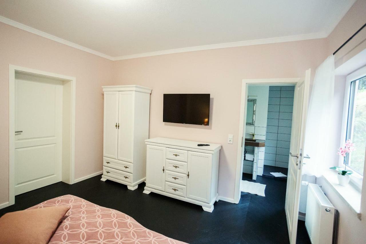 Bergoase Apartment บัดเลาเทอร์แบร์ก ภายนอก รูปภาพ